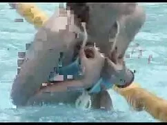 Cô gái tóc vàng phim sex có dịch làm cướp nhồi