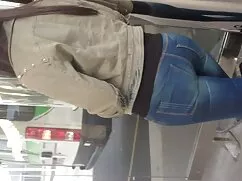 Nữ xxx phụ đề
